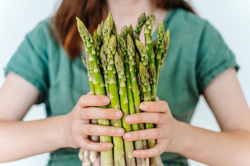 Is Asparagus Good For You? Health Benefits of Asparagus for Women